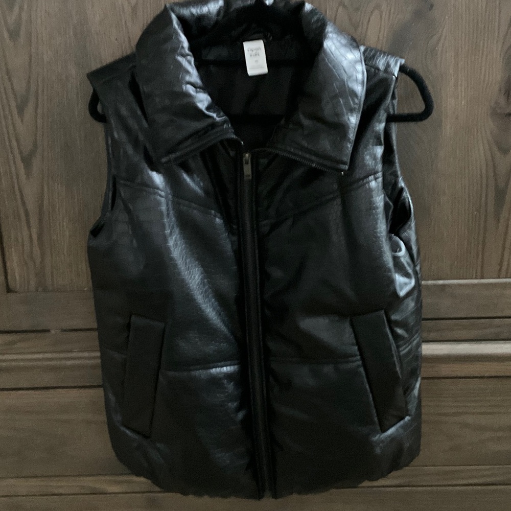 Open Edit Black Quilted Vest